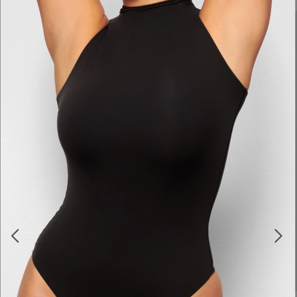 *SOLD* Skims bodysuit